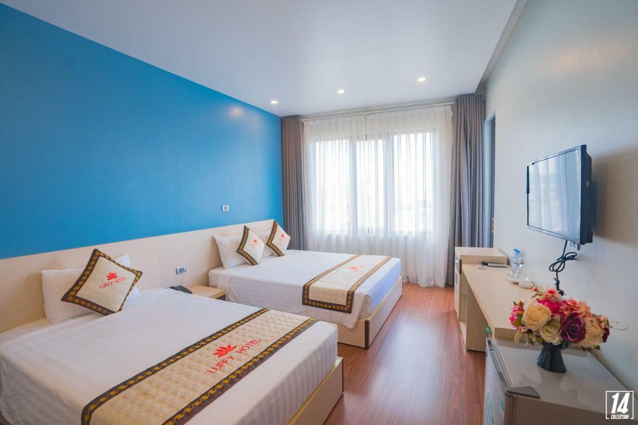 Luffy Hotel Uong Bi エクステリア 写真